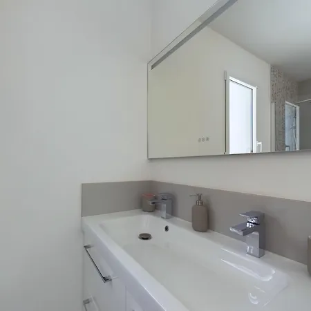 Maison Pour 6 Adultes Avec Piscine Vakantiehuis Notre-Dame-de-Riez